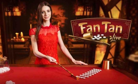 Fan Tan live